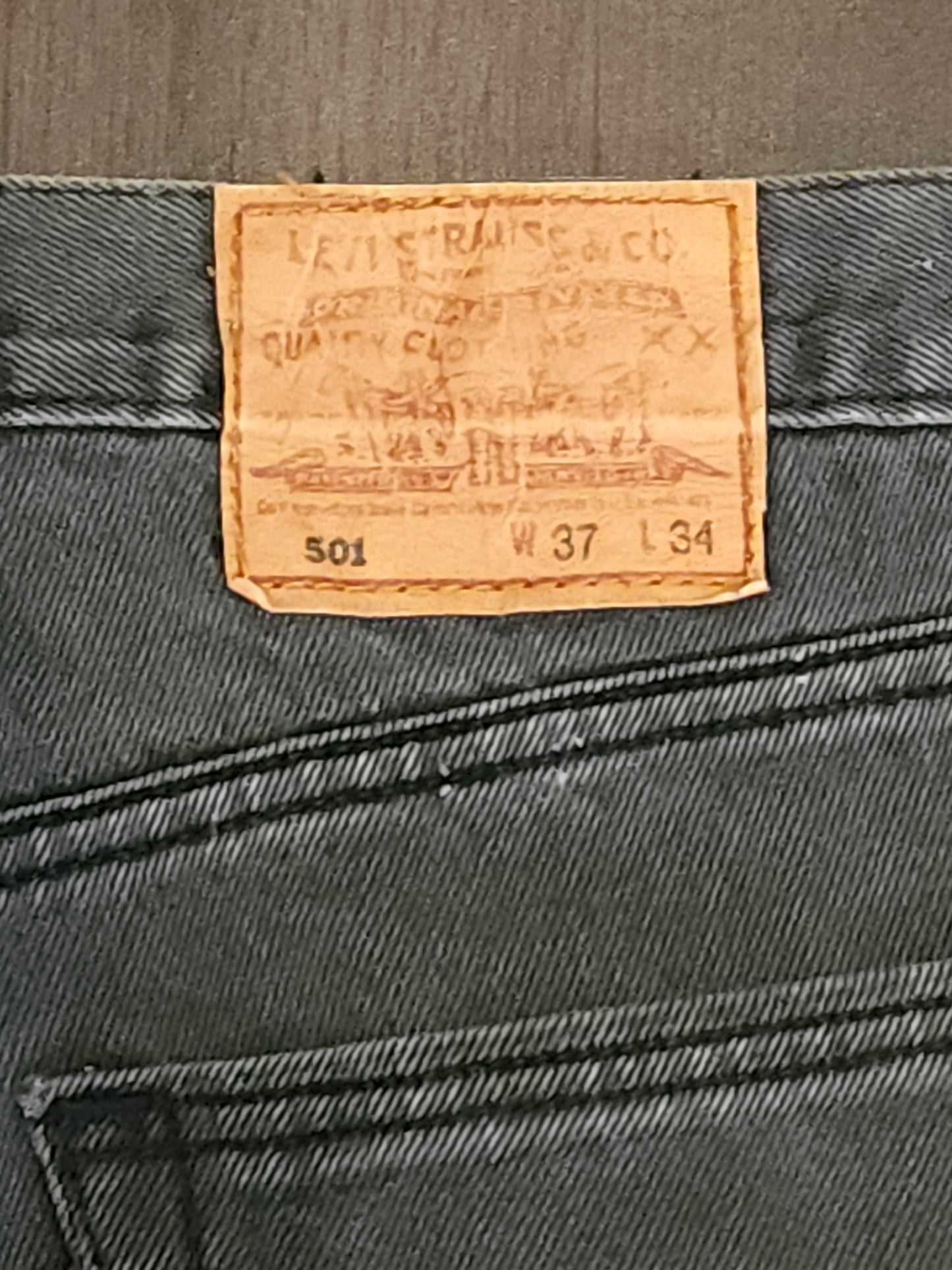復古 Levi's 501 直筒羈扣牛仔褲 W37 L34