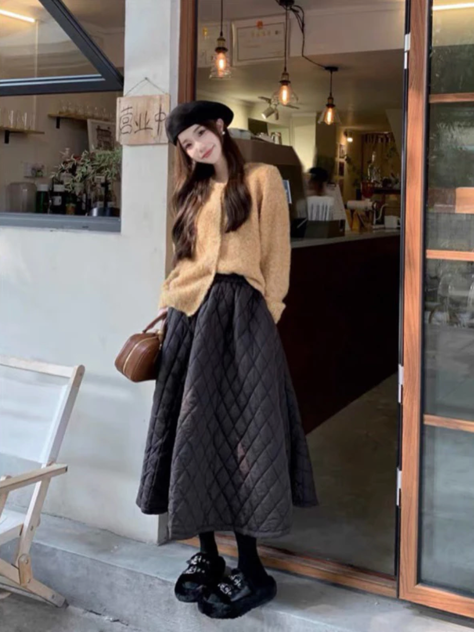 🧵 鋪棉A字長裙（卡其／黑）🧵